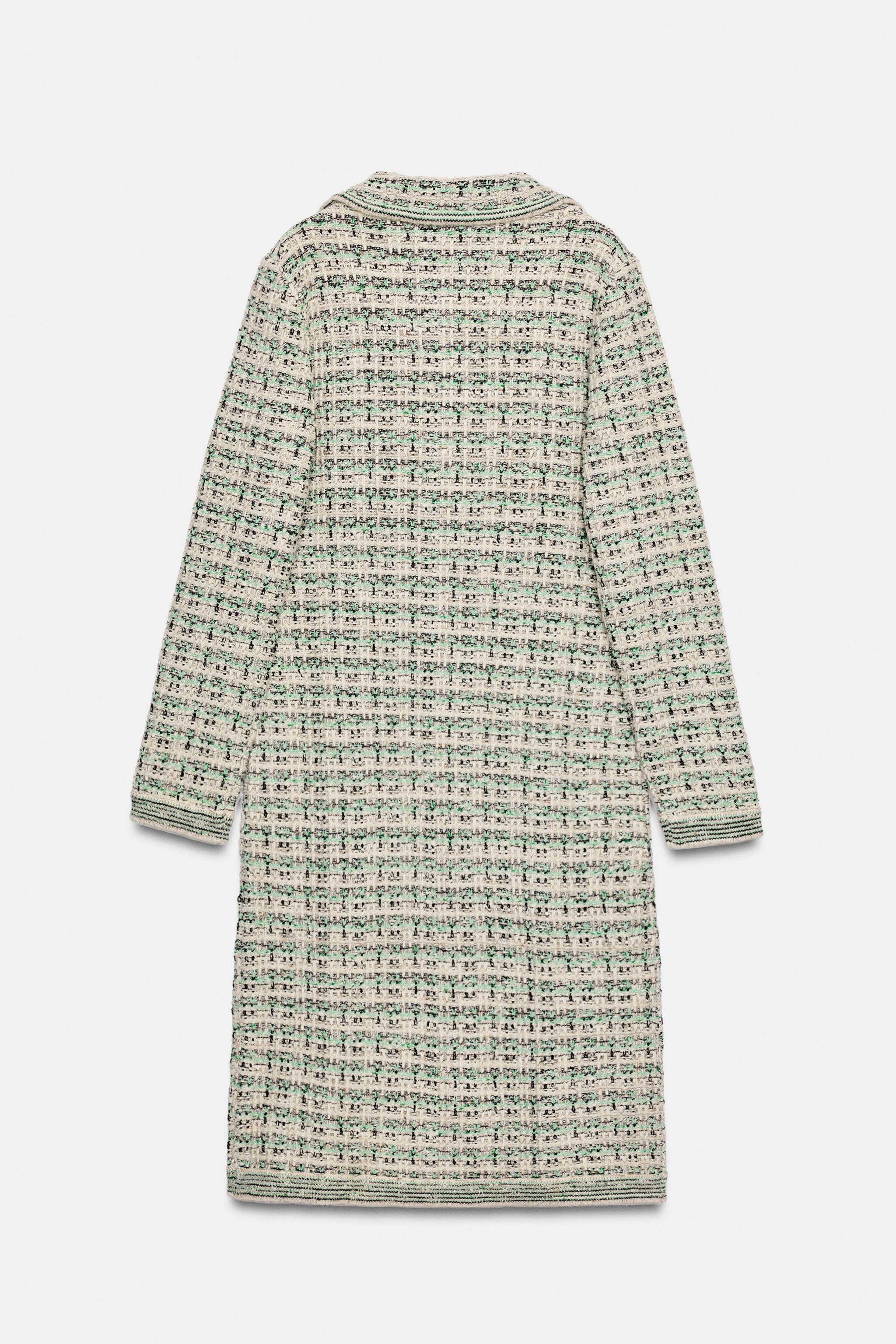MANTEAU LONG STRUCTURÉ EN FIL MÉTALLISÉ
